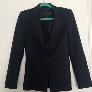 Zara Basic Navy Blue slim cut blazer size small